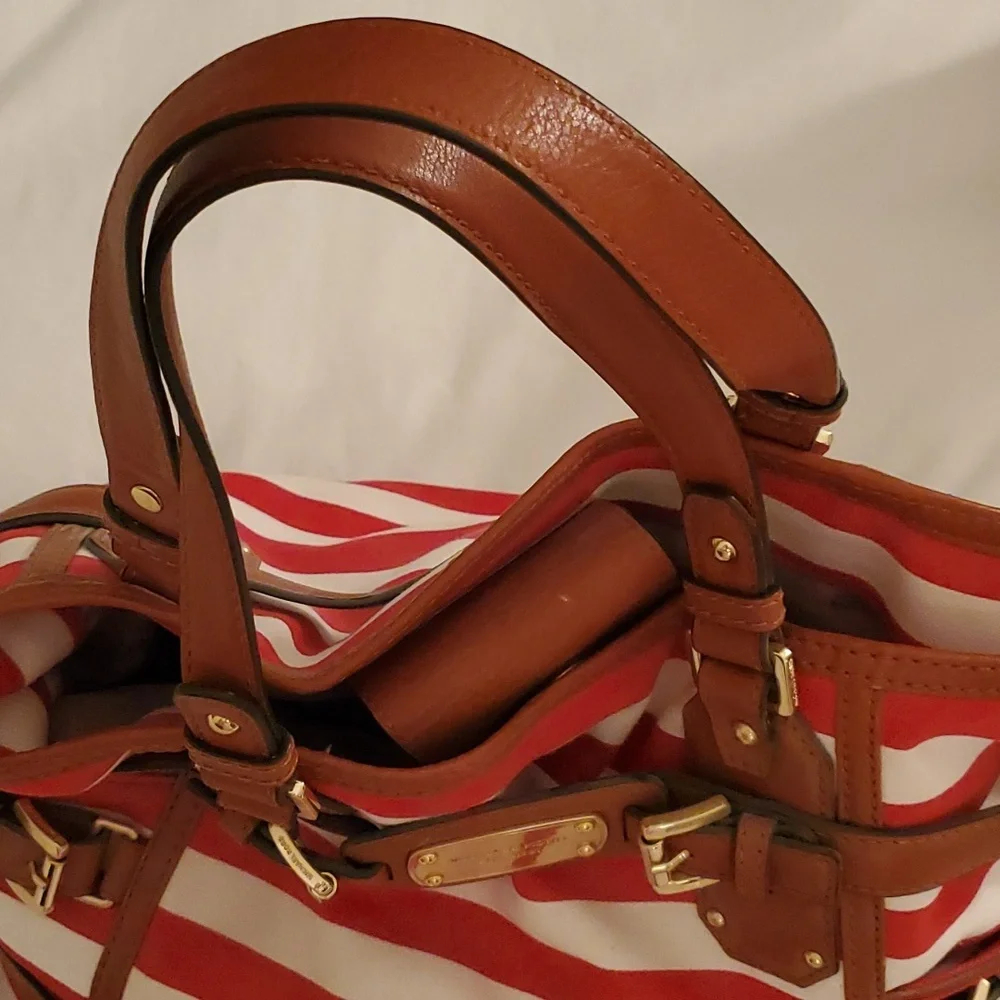 Michael Kors Gansevort canvas Purse Tote Striped red white - Picture 9 of 11